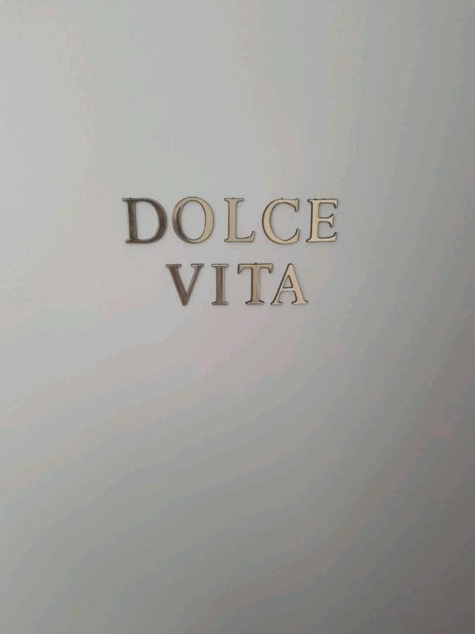 Le Dolce Vita - Centre Historique, Proche Toutes Commodites, Stationnement Aise, Wifi-Netflix Ньор Экстерьер фото